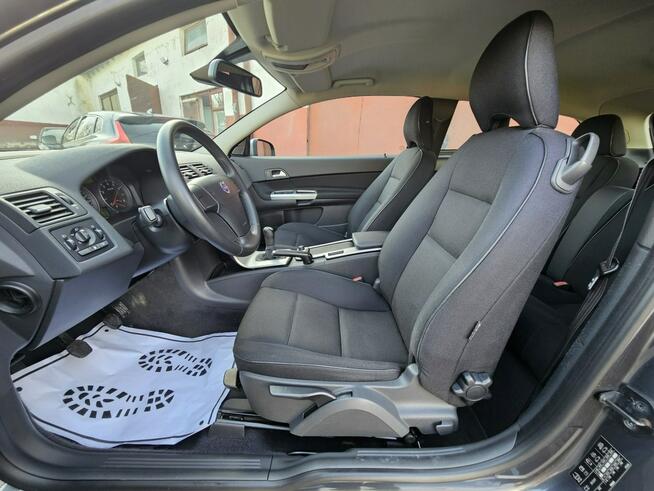 Volvo C30 1.6 benzyna* Ładne i Zadbane* Rok GWARANCJI Opoczno - zdjęcie 9