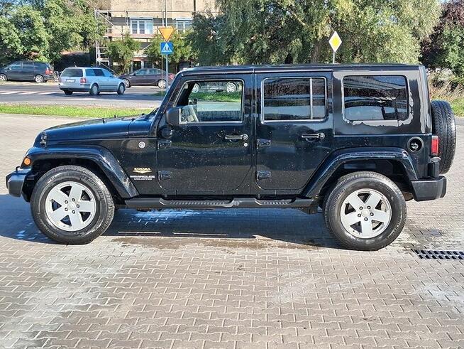 Jeep Wrangler Unlimited Hard-Top Sahara 3.8 200KM 4x4 Automa Słupca - zdjęcie 8