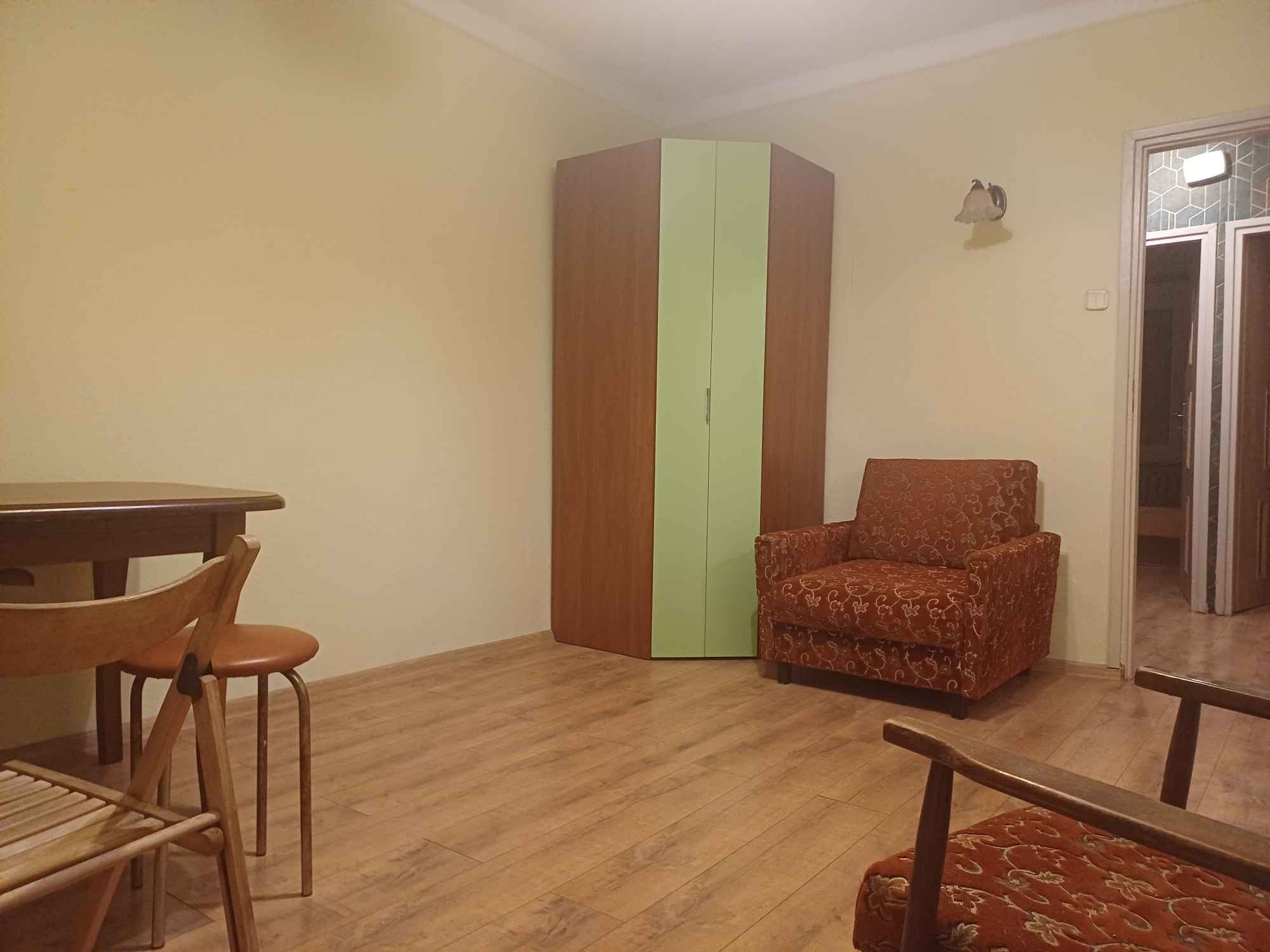 Wynajem M-4 Tysiąclecie Częstochowa - zdjęcie 1