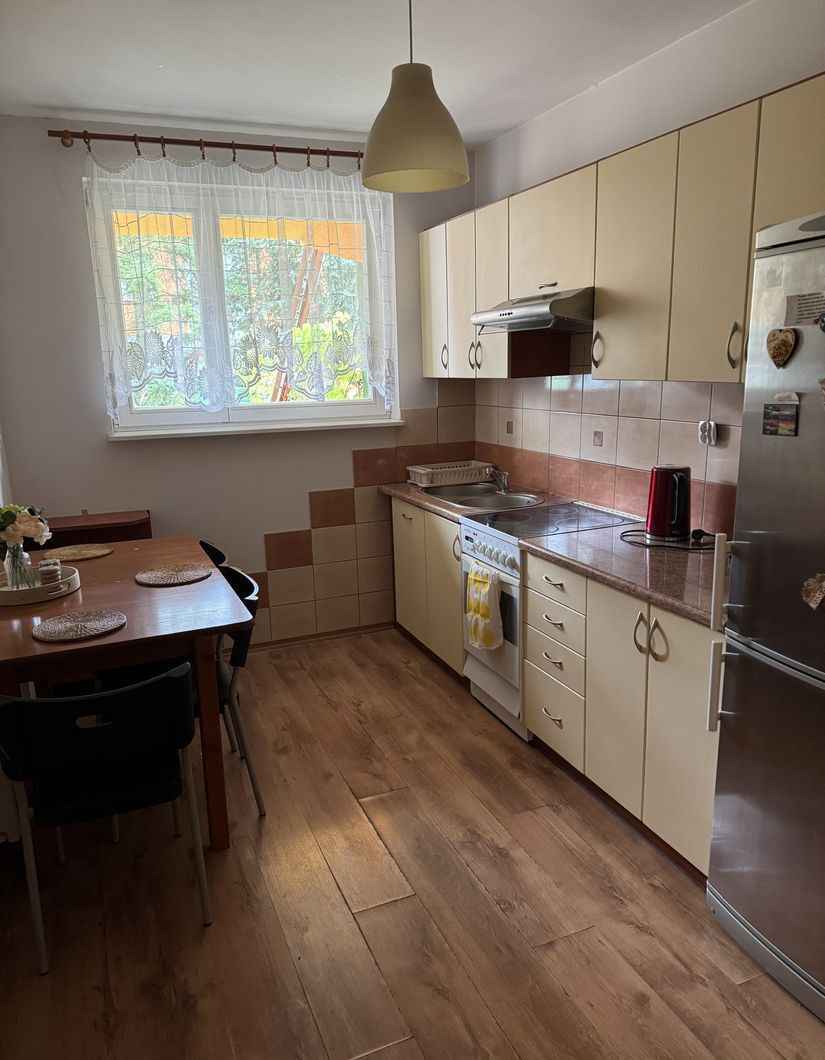 3pok, 60met, Okolice Alpejskiej BALKON/PIWNICA/2009 (Wrocław) Krzyki - zdjęcie 8