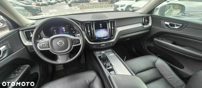 Volvo XC 60 B4 D Geartronic Momentum Pro Poręba - zdjęcie 6