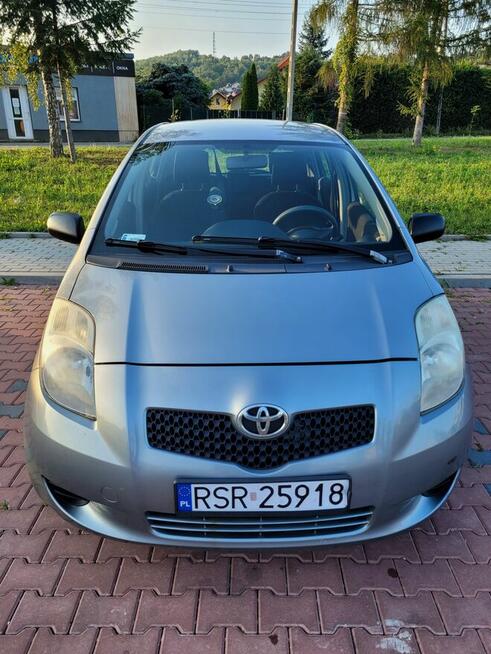 Toyota Yaris II 2008 benzyna 1.0 przebieg 218.tys Strzyżów - zdjęcie 10