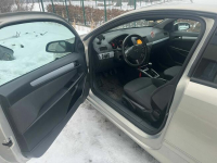 Opel Astra H GTC 1.6 benzyna 2006 + komplet zimówki i letnie Nowy Sącz - zdjęcie 8