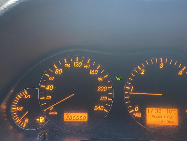 Toyota Avensis Mikulice - zdjęcie 1