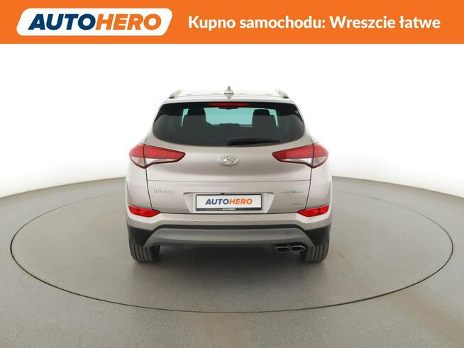 Hyundai Tucson automat 4x4 navi kamera auto klima Warszawa - zdjęcie 6