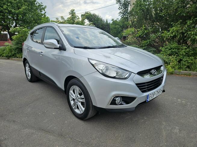 Hyundai ix35 Niski Udokumentowany Przebieg* Super Stan* Rok GWARANCJI Opoczno - zdjęcie 7