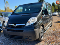 Opel Vivaro 2,0 115  osobowy  klima. Długi long