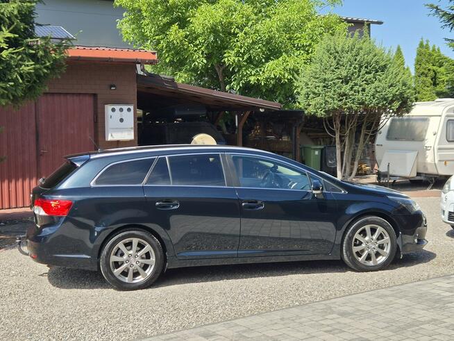 Toyota Avensis 2013r Lift, 100% Oryginał, Bogata Opcja Radom - zdjęcie 2