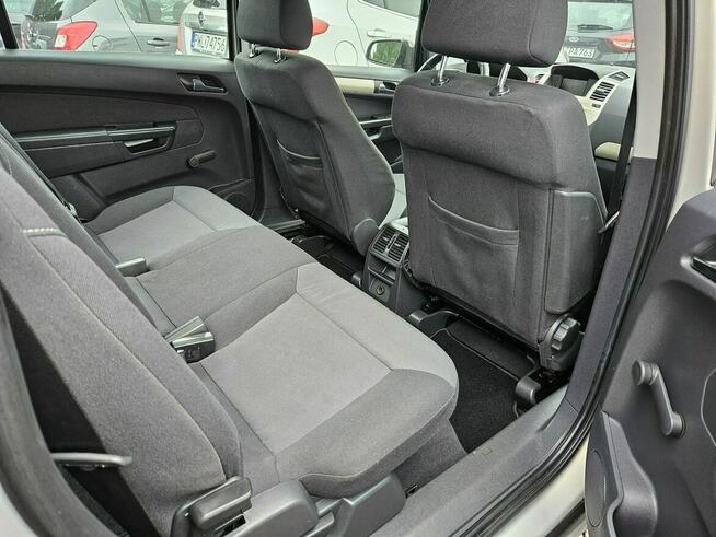 Opel Zafira 7 Foteli / Klimatyzacja / Czujniki parkowania / Komputer Ruda Śląska - zdjęcie 12