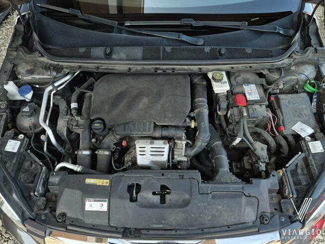 Peugeot 308 1.2 PureTech 130km FULL LED kamera NAVI serwis 2016 Tychy - zdjęcie 7