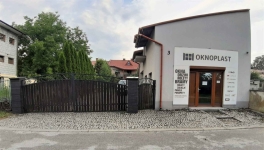 Duży dom  do zamieszkania i gotowe budynki „na biznes” Chmielnik - zdjęcie 12
