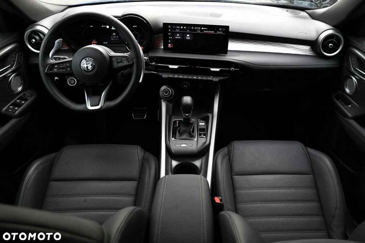 Alfa Romeo Tonale 2022 · 1 370 km · 1 469 cm3 · Hybryda Tychy - zdjęcie 6