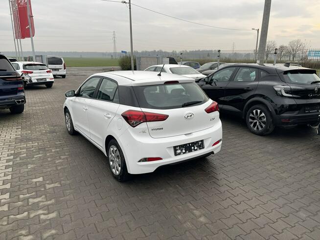Hyundai i20 Klimatyzacja Gliwice - zdjęcie 4