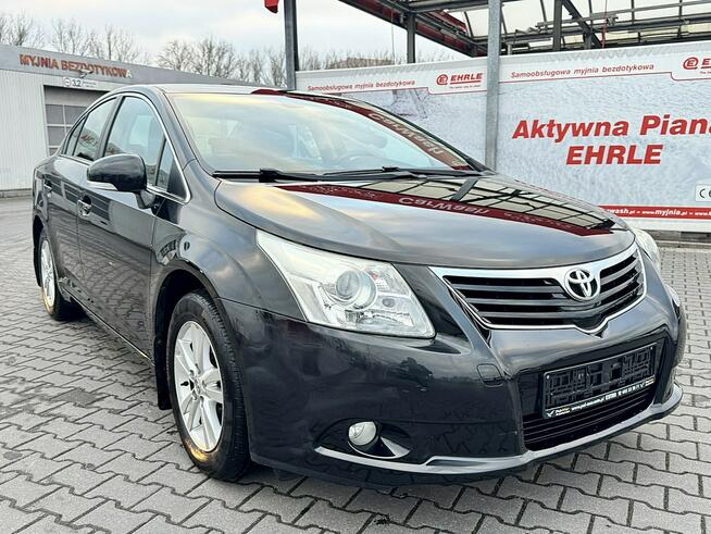 Toyota Avensis Benzyna Climatronic Gwarancja Kutno - zdjęcie 4