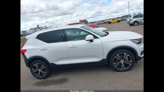 Volvo XC 40 INSCRIPTION / AWD / T5 / niski przebieg Tarnów - zdjęcie 6