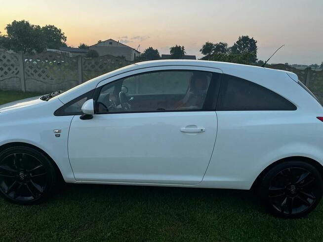 Opel corsa 1,2 benzyna limitowana wersja Brójce - zdjęcie 5