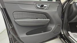 Volvo XC 60 B5 B AWD Core aut ! Z Polskiego Salonu ! Faktura Vat ! Warszawa - zdjęcie 10
