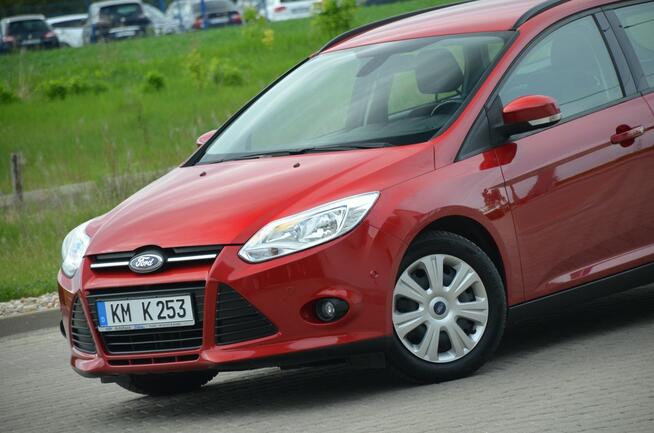 Ford Focus 1,0*125KM*Climatronic*Asystent Parkowania*Niemcy Ostrów Mazowiecka - zdjęcie 8