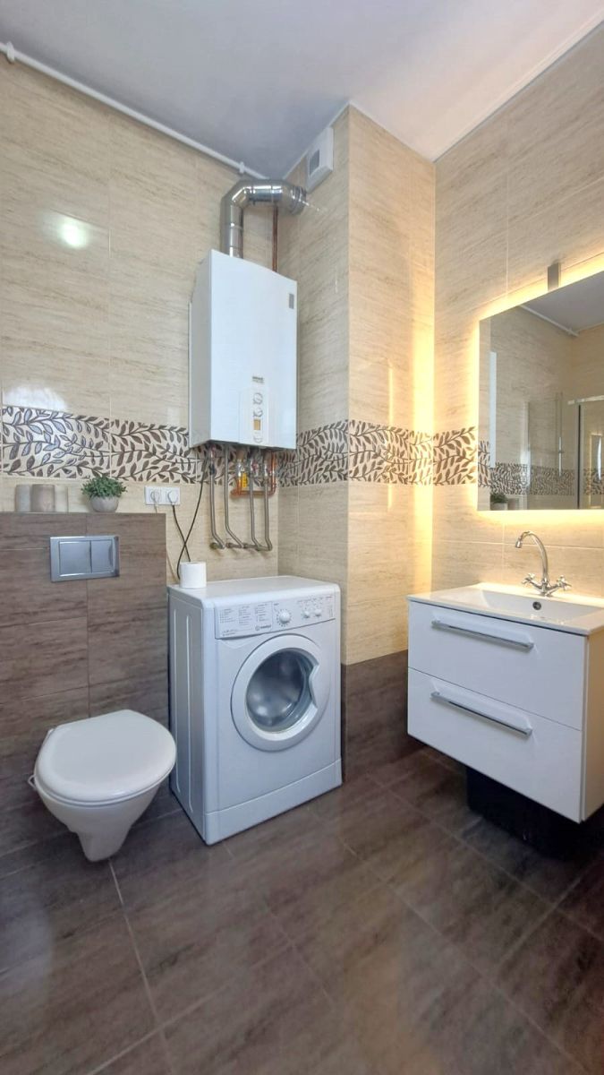 Kawalerka z miejscem postojowym Poznań - zdjęcie 9