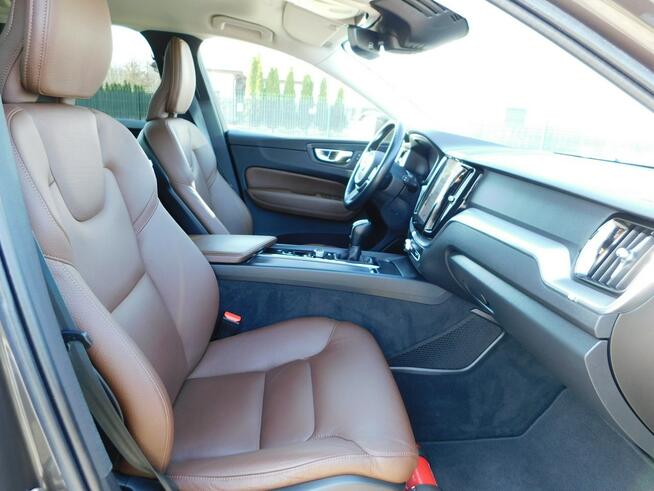 Volvo XC 60 z Gwarancją Bezwypadkowe 100% Model 2020r Żyrardów - zdjęcie 9