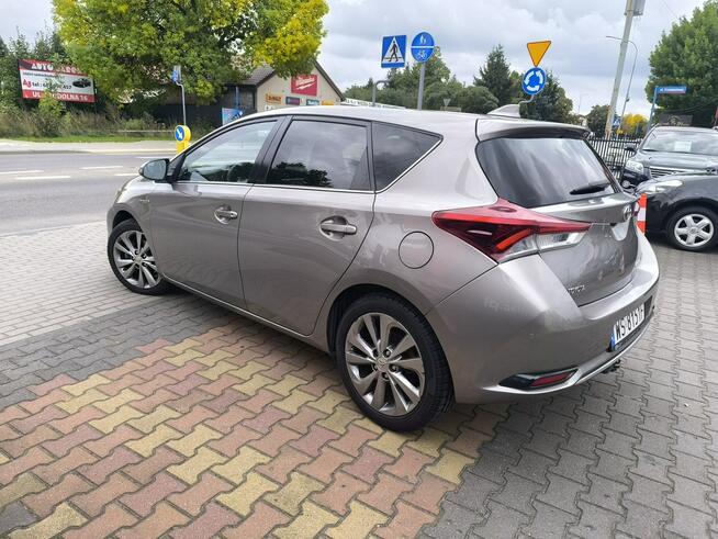 Toyota Auris 1.8i 136KM HYBRID Klimatronic Kamera Skóra Łuków - zdjęcie 9