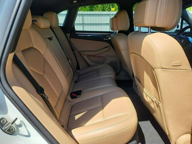 Porsche Macan 4x4 / bogate wyposażenie / niski przebieg Wrocław - zdjęcie 11
