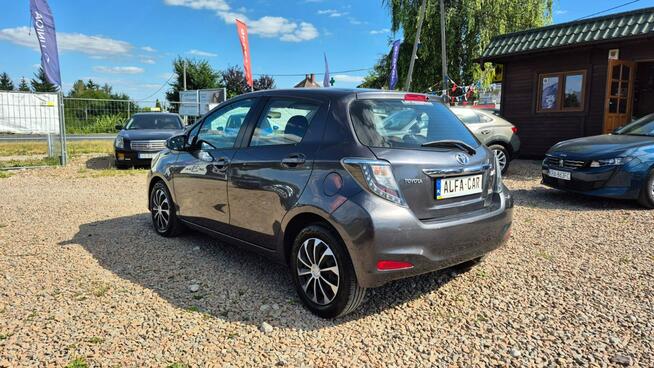 Toyota Yaris 1.5VVT-i Hybrid*Automat*Kamera"Navi Bibice - zdjęcie 3