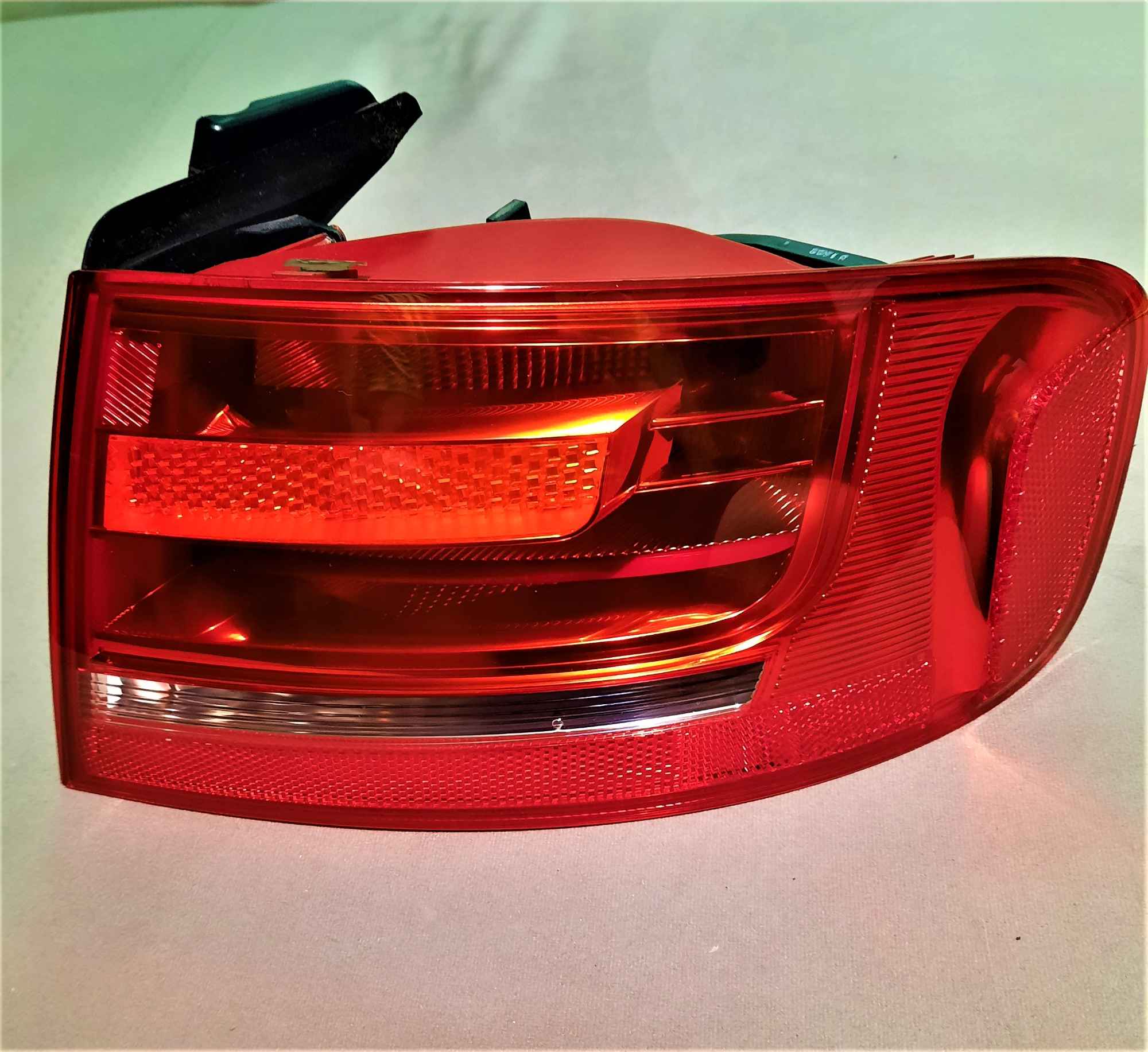 Oryginalna lampa - prawy tył Audi A4 B8 (Sedan) Jaworzno - zdjęcie 1