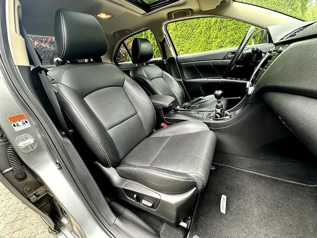 Suzuki Kizashi 2.4 4x2 178 KM Bogata wersja Keyless Go Skóry 2xPDC Wrocław - zdjęcie 9