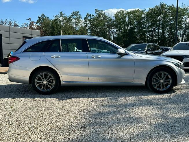 Mercedes C 200 kombi, 2.0 benzyna 184KM Pęcice - zdjęcie 8