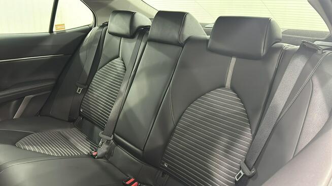 Toyota Camry 2.5 Hybrid Prestige CVT Warszawa - zdjęcie 12