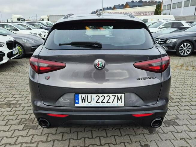 Alfa Romeo Stelvio Komorniki - zdjęcie 5