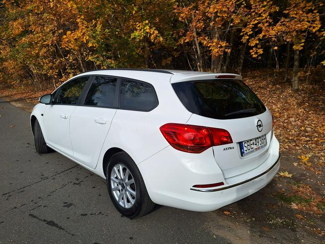 Opel Astra Sport Tourer Edition -pakiet zima- biksenon Siewierz - zdjęcie 3