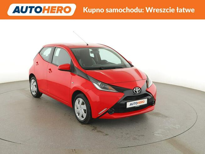 Toyota Aygo klima Bluetooth tempomat niski przebieg Warszawa - zdjęcie 10