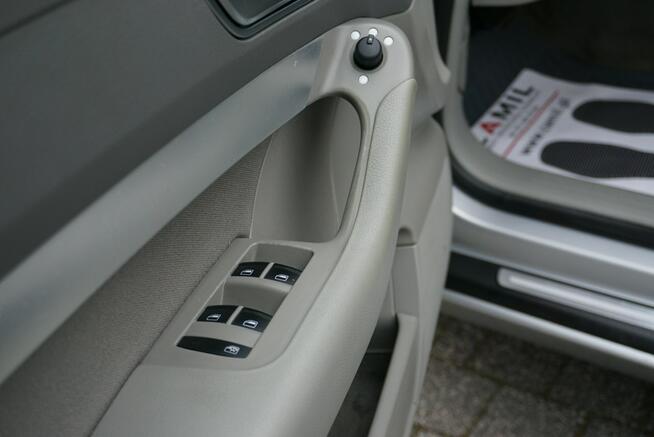 Audi A6 2.4 Benzyna 177KM w dobrej kondycji technicznej i wizualnej, Opole - zdjęcie 9