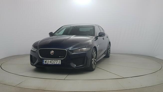 Jaguar XE 2.0 D180 R-Dynamic SE ! Salon Polska ! Faktura Vat ! Warszawa - zdjęcie 3