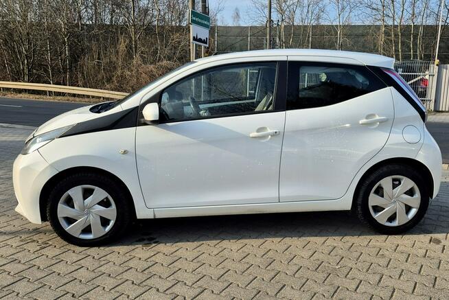 Toyota Aygo 1.0 70KM Klimatyzacja Wspomaganie Radio MP3 Świętoszówka - zdjęcie 8
