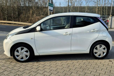 Toyota Aygo 1.0 70KM Klimatyzacja Wspomaganie Radio MP3 Świętoszówka - zdjęcie 8