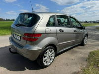 Mercedes B 180 Bezwypadkowy, Xenon, podgrzewane fotele, Hak Kobielice - zdjęcie 7