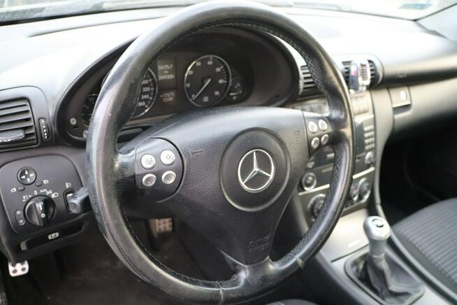 Mercedes C 180 6-bieg,serwis,podgrzewane fotele,klima,zarejestrowany Opole - zdjęcie 8