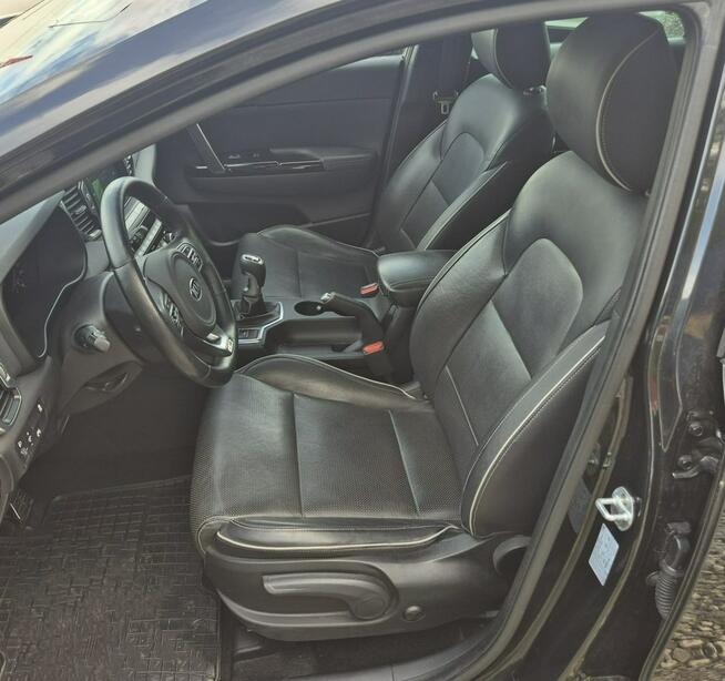 Kia Sportage Bezwypadkowy rok gwarancji stan bdb Kraków - zdjęcie 11
