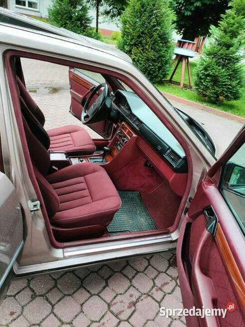 Mercedes W124 E250D ASB Staszów - zdjęcie 3