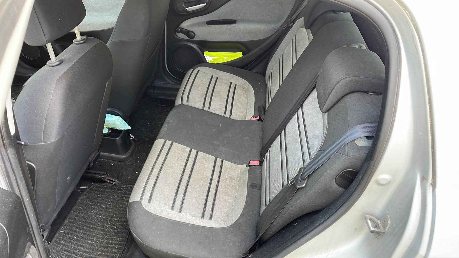 Fiat Punto Evo 2011 rok Ochota - zdjęcie 7