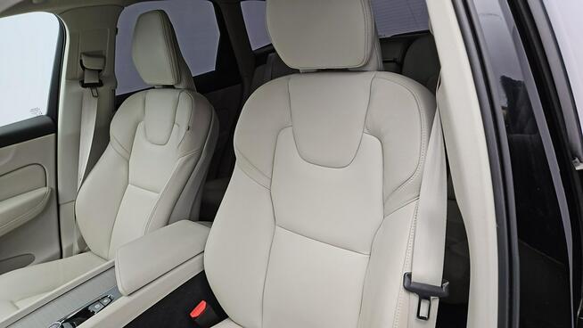 Volvo XC 60 B4 D Plus Bright ! Z Polskiego Salonu ! Faktura Vat ! Warszawa - zdjęcie 11
