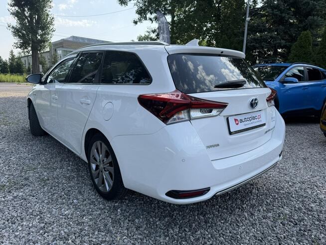 Toyota Auris 1.8 HSD 136KM Prestige Skóra PDC Full led Otwock Mały - zdjęcie 4