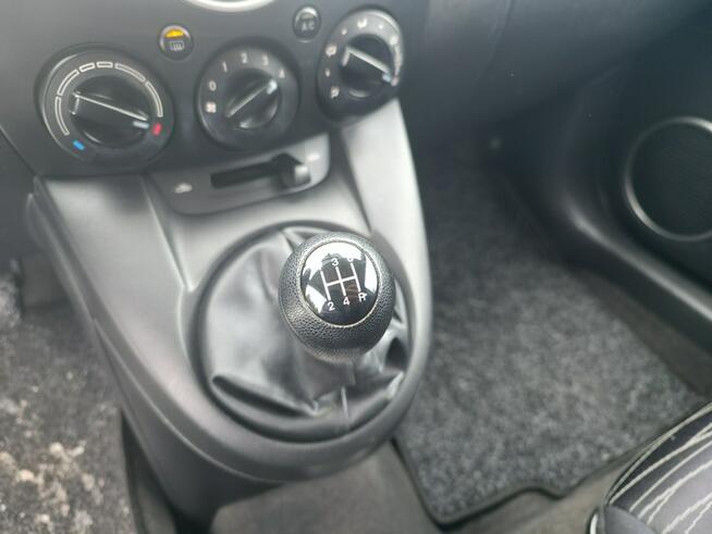 Mazda 2 1.3 Benzyna | Serwisowany | Gwarancja | Bogate wyposażenie | Piekoszów - zdjęcie 10