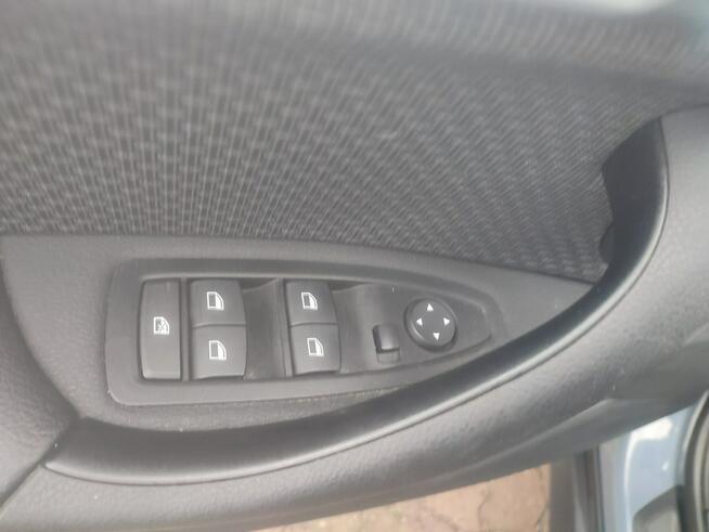 BMW X1 Bezwypadkowy bezkolizyjny Otwock - zdjęcie 8