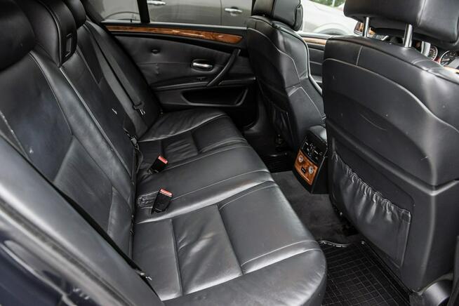 LCI ! 523i 190KM Manual ! Full Opcja ! Zadbana ! Opłacona ! Zwoleń - zdjęcie 9