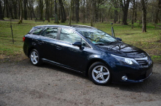 Toyota Avensis Sosnowiec - zdjęcie 9