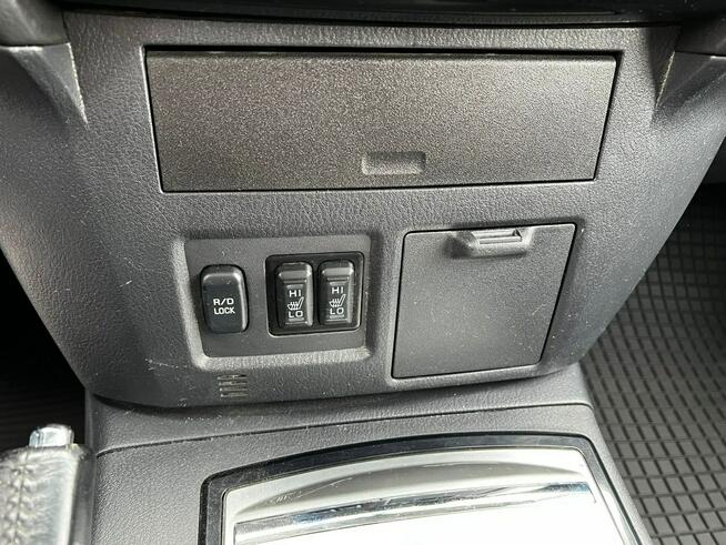 Mitsubishi Pajero 3.2 DID Automat Zarejestrowany Hak Baranowo - zdjęcie 12